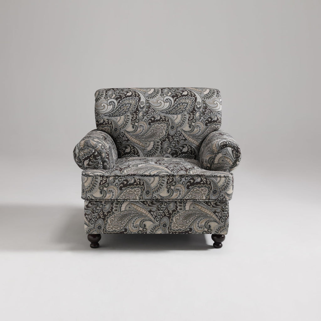 Modern Farmhouse Loveseat Sofa, Chenille Upholstery with Nailhead Trim, Small Couch for Living Room, Bedroom, Office, or Apartment, Includes 4 Accent Pillows
